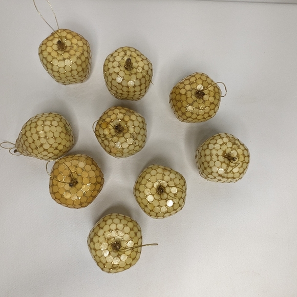 Christmas ornaments pale yellow/gold mosaic 1970's RARE! C11 - Picture 4 of 15